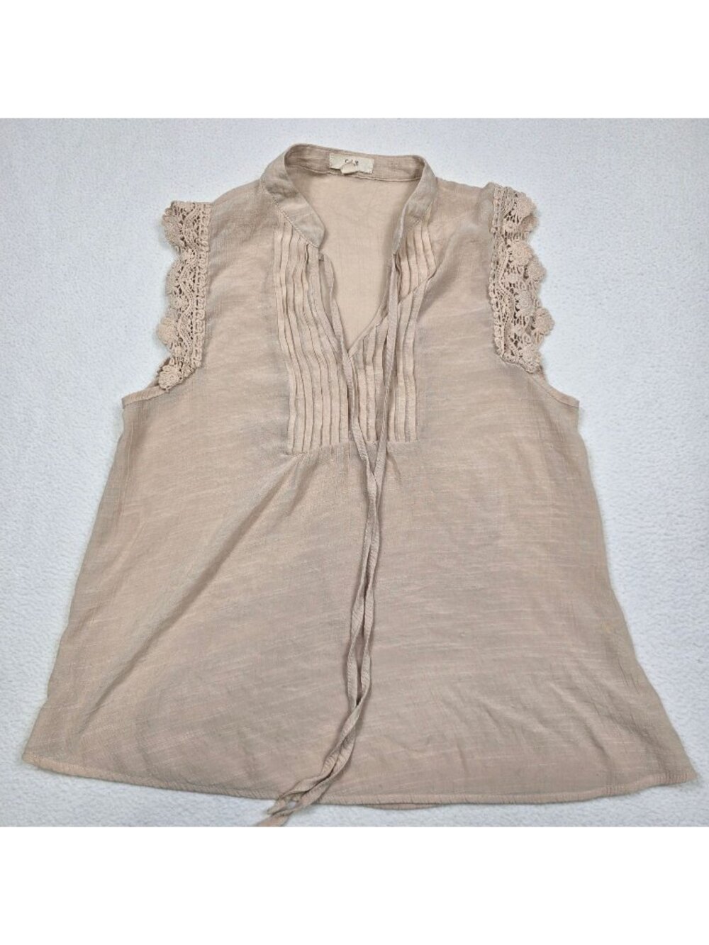 E & M Large Sleeveless Beige Top Crochet Lace Trim Boho Romantic Peasant